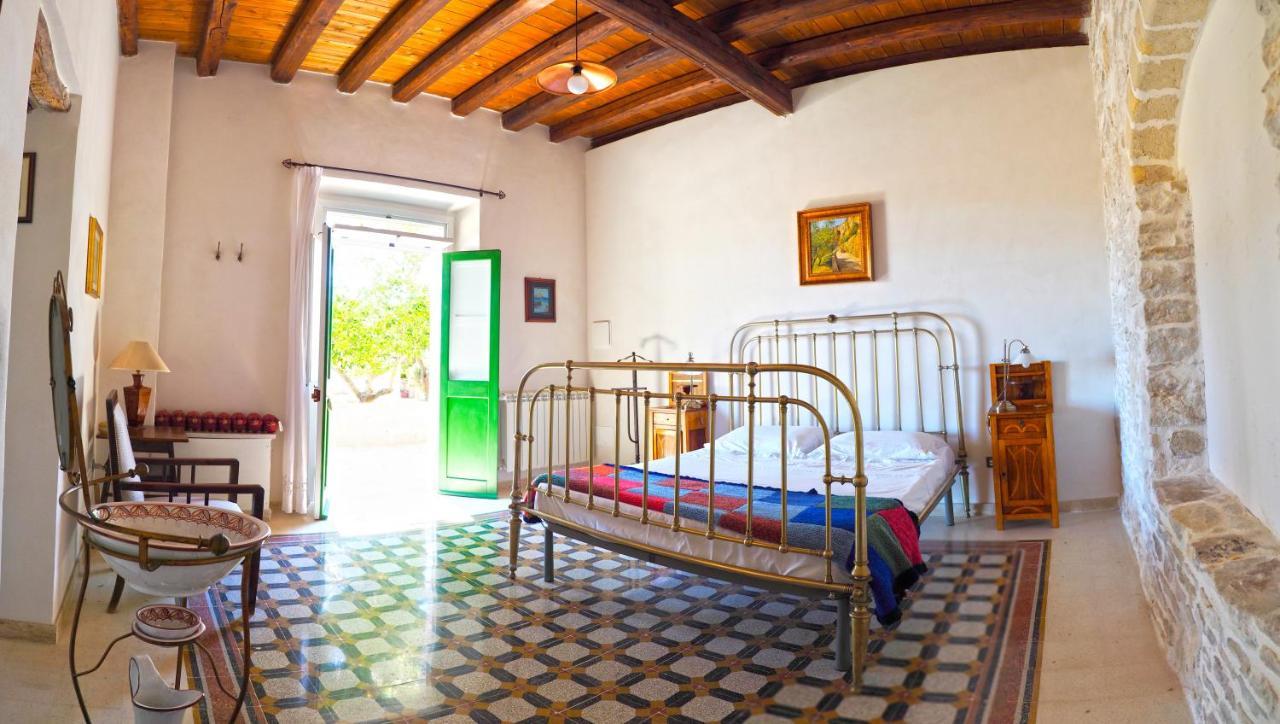 B&B Manca1Fiorino Бузето-Паліццоло Номер фото